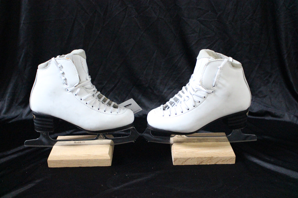 Used Skates Jackson Debut Women's 011