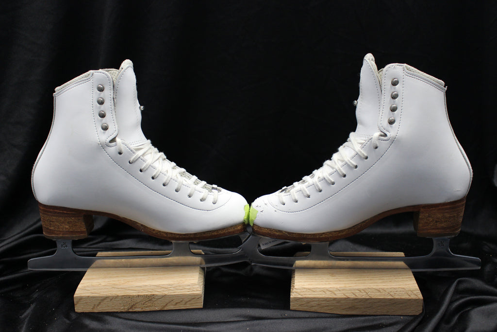 Used Skates Riedell Silver Womens 043