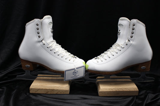 Used Skates Riedell Silver Womens 043