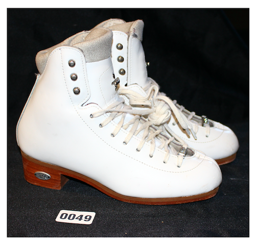 Used 049 Riedell Flair White 3M