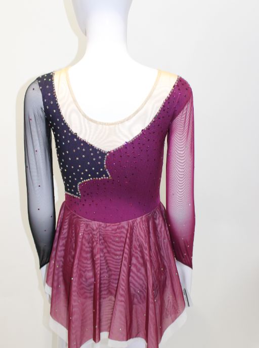 Unique Dress 110 Size adult S/M