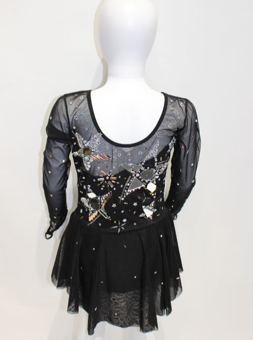 Unique Dress 230 Size 12-14