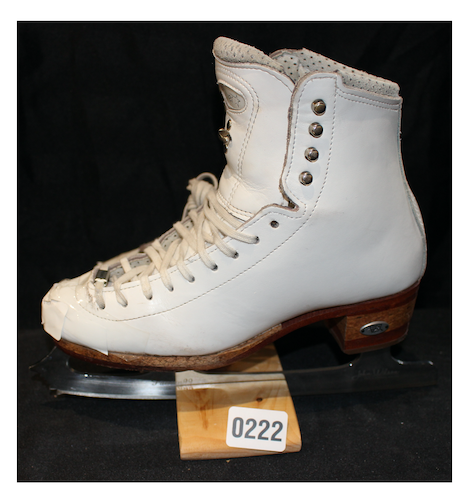 Used 222 Riedell Silver White 5 AA/3A