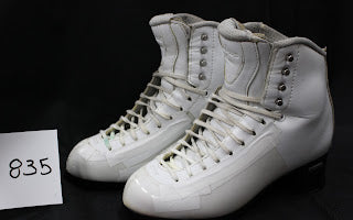 Used 835 Jackson Debut White 8.0 R