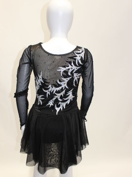 Unique Dress 245 Size 12-14