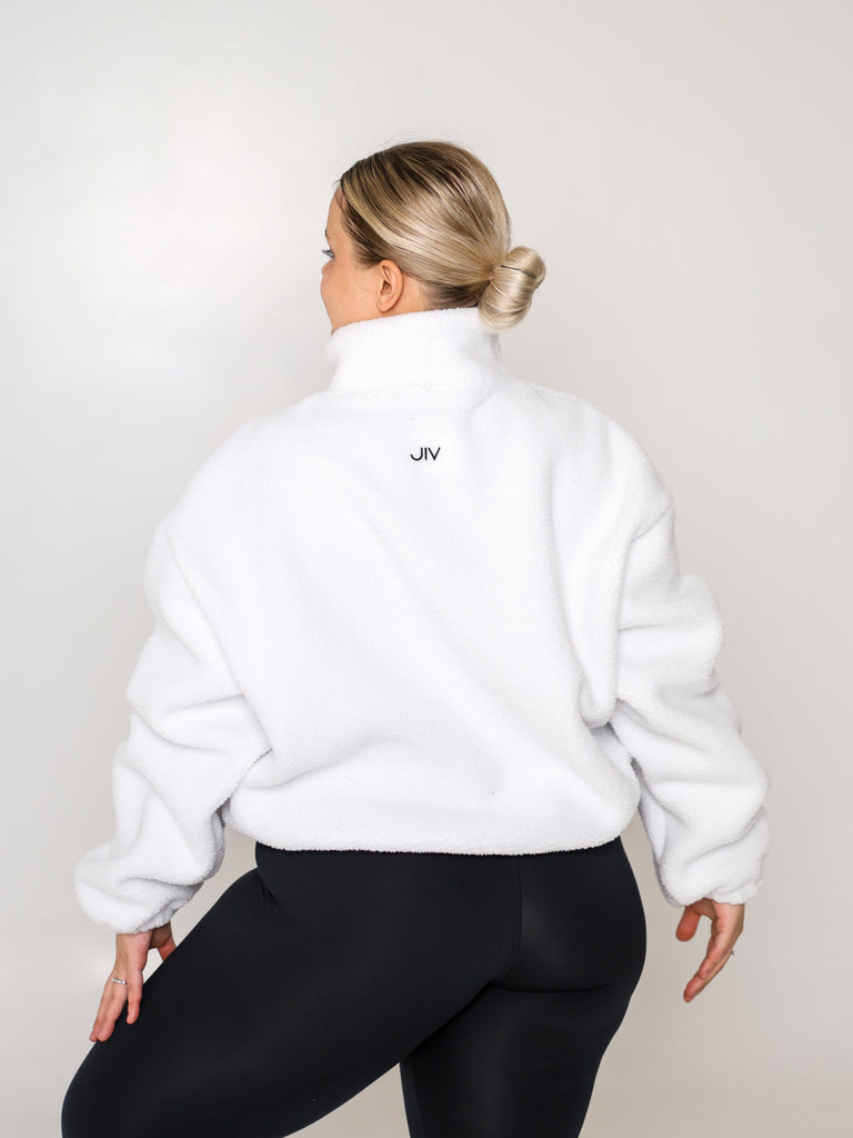 JIV Teddy Pullover Embroidered