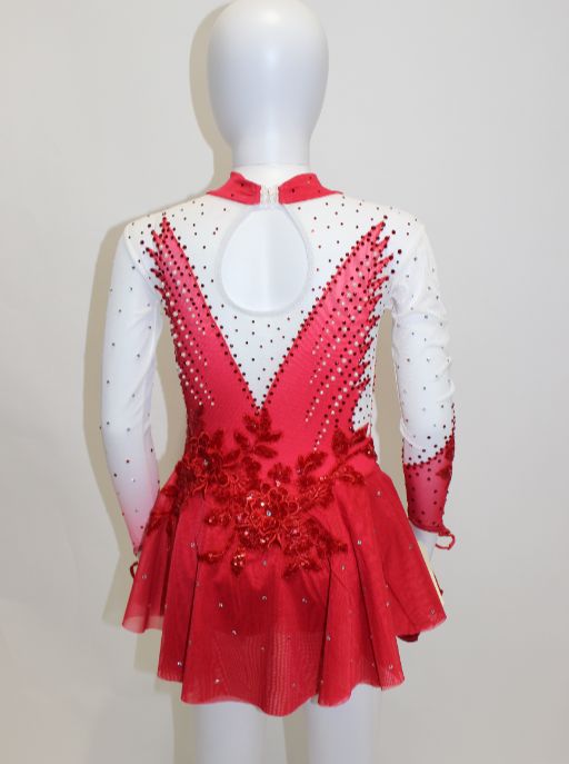 Unique Dress 466 Size 6-8