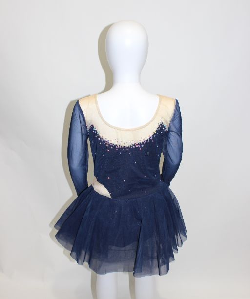 Unique Dress 352 Size 10-12