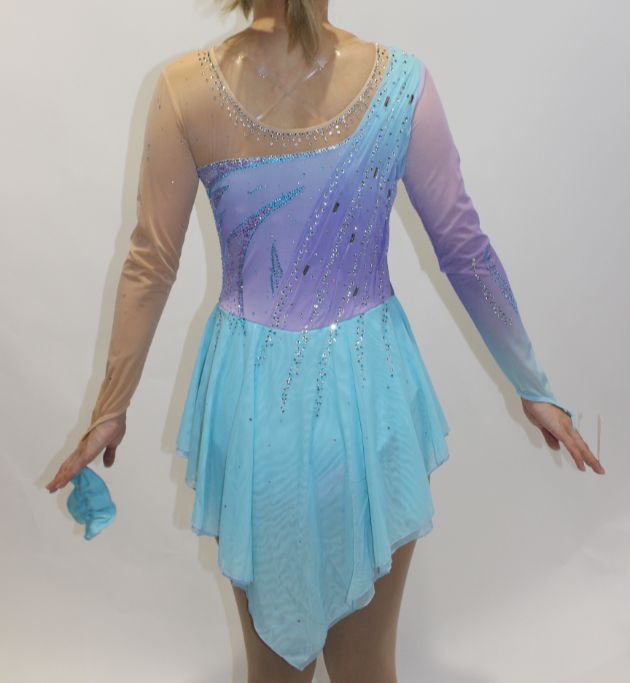 Unique Dress 247 Size 12-14