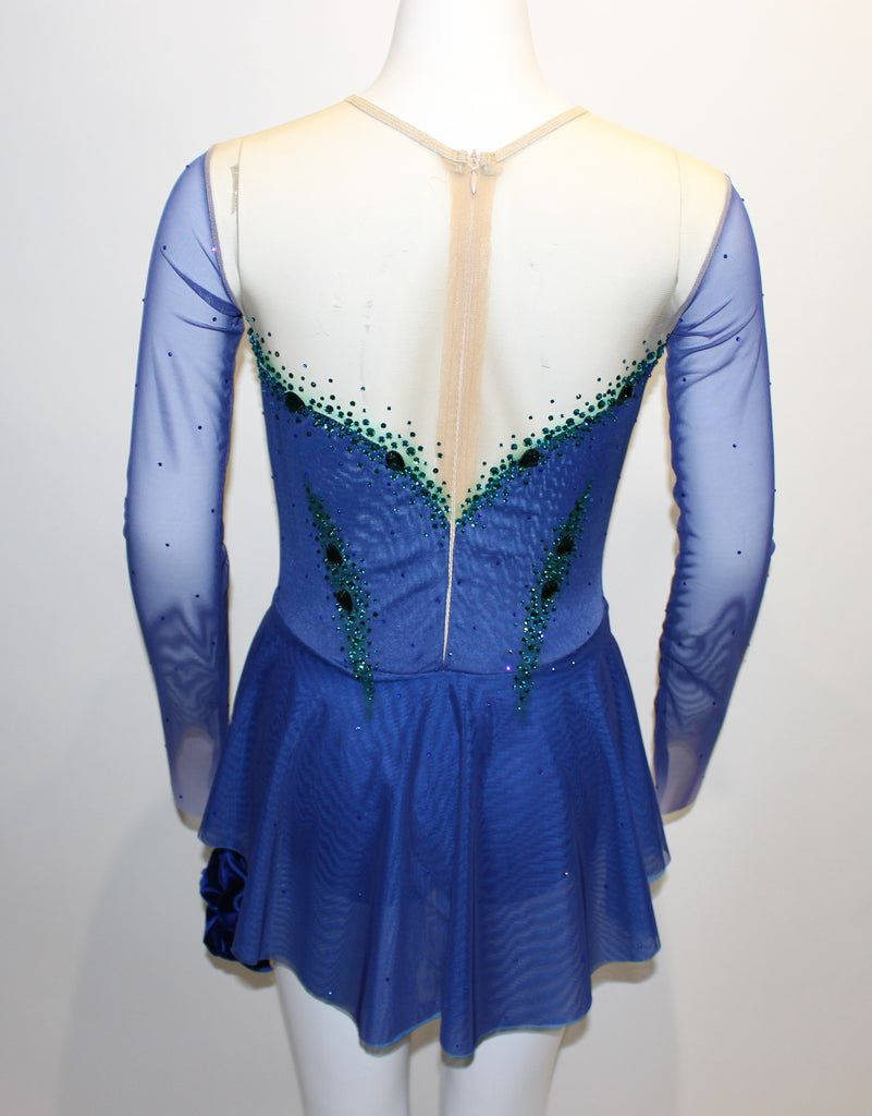 Unique Dress 411 Size 10-12