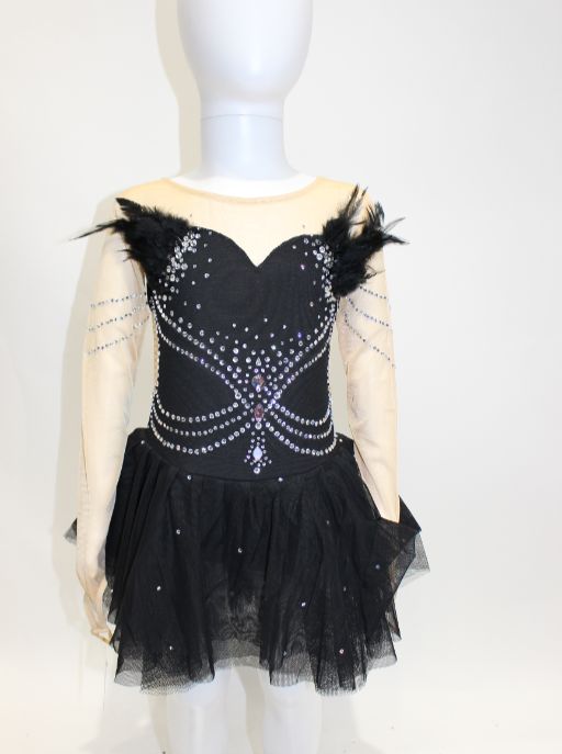 Unique Dress 226 Size 6-8 Black 6-8