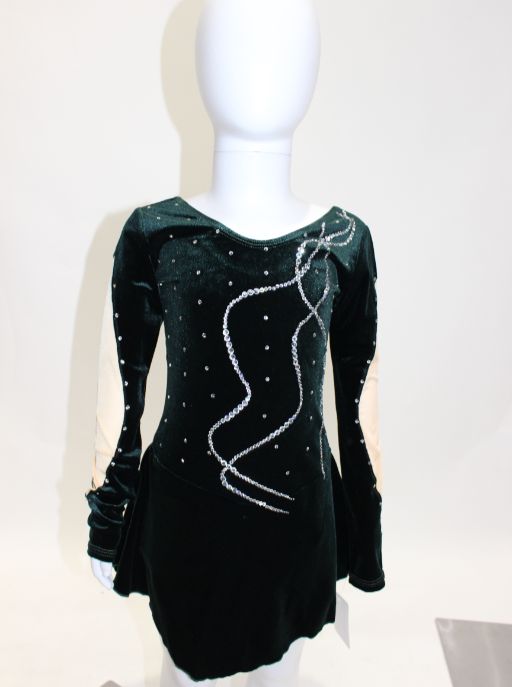 Unique Dress 203 Size 6-8