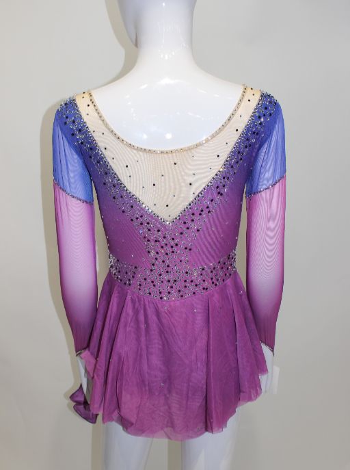 Unique Dress 231 Size 12-14