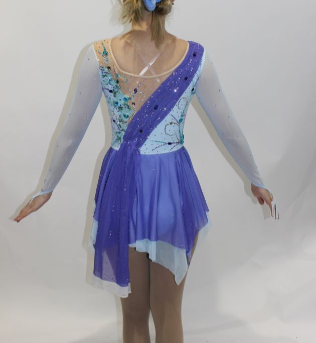 Unique Dress 150 Size adult 12/14